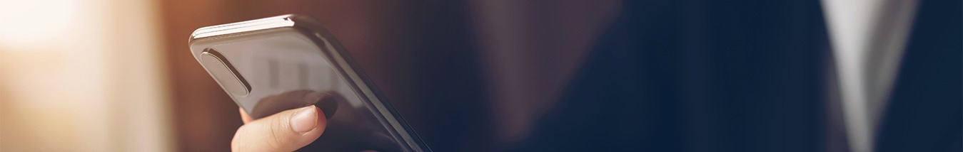 contact-banner